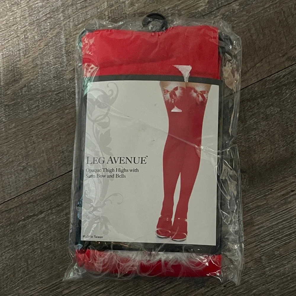 NWT Leg Avenue Opaque Thigh Highs with Satin Bow and Bells Stockings